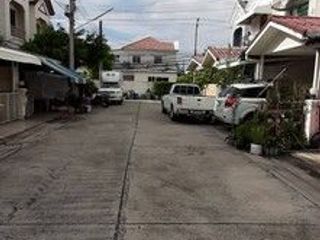 For sale 1 bed townhouse in Prawet, Bangkok