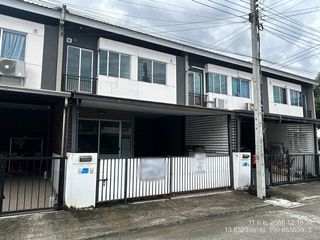Reihenhaus zum Kauf mit 3 Zimmer in Nong Chok, Bangkok