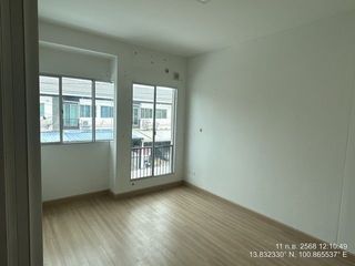 Reihenhaus zum Kauf mit 3 Zimmer in Nong Chok, Bangkok