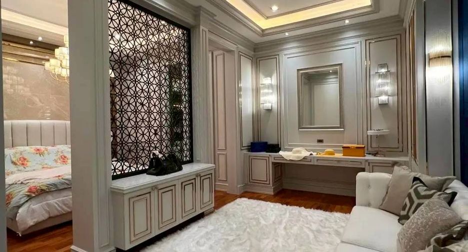 For rent and for sale 4 bedrooms house in Thawi Watthana, Bangkok