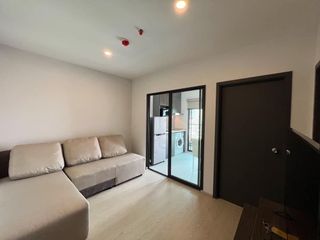 Condo en alquiler de 1 habitaciones en Bang Na, Bangkok