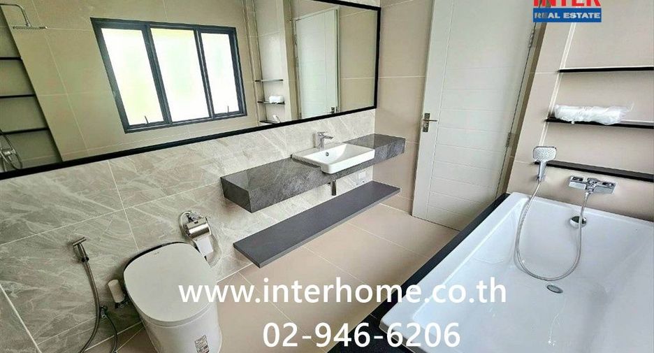 À vendre 4 chambres maison à Bang Phli, Samut Prakan