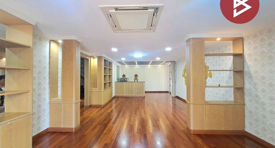 For sale 6 bedrooms house in Bang Bon, Bangkok
