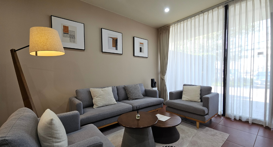 For rent 2 bedrooms townhouse in Bang Khen, Bangkok