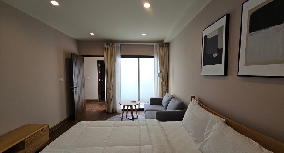 For rent 2 bedrooms townhouse in Bang Khen, Bangkok