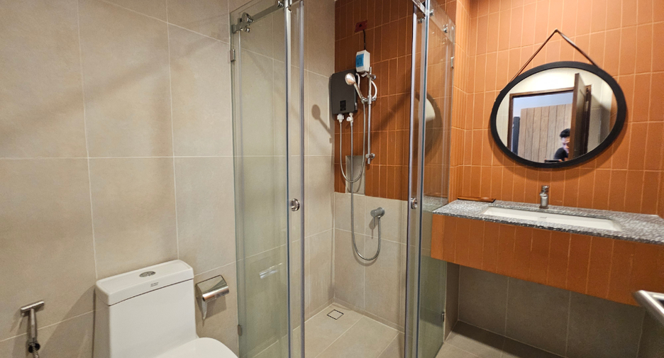 For rent 2 bedrooms townhouse in Bang Khen, Bangkok