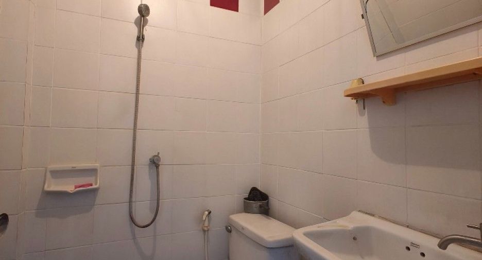 出售 3 卧室 联排别墅 在 Bang Phli, Samut Prakan