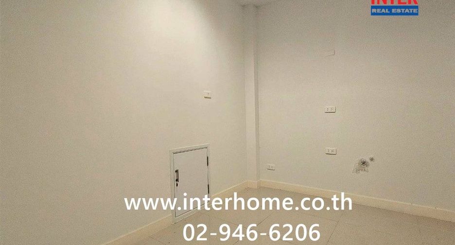 For sale 3 bedrooms house in Lam Luk Ka, Pathum Thani