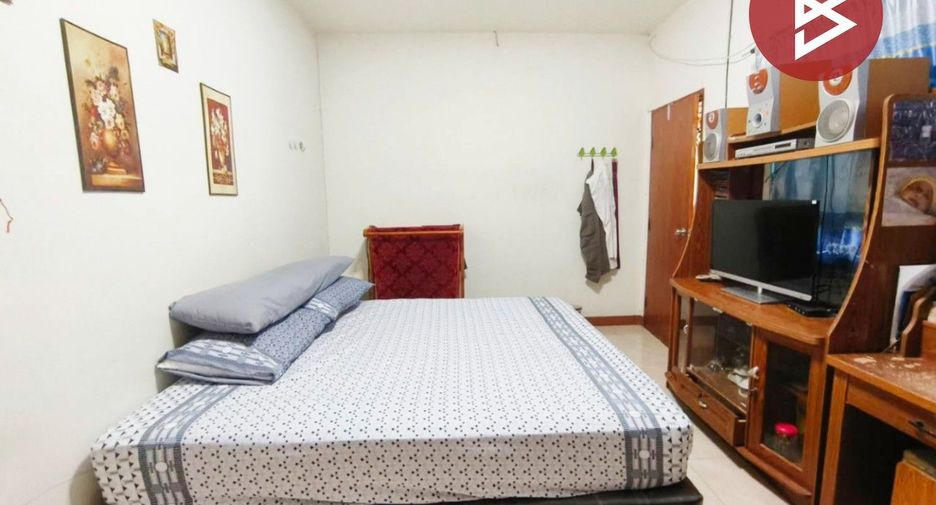 For sale 2 bedrooms townhouse in Bang Sao Thong, Samut Prakan