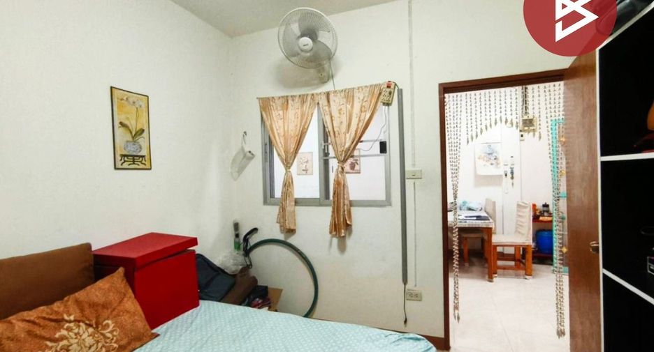 For sale 2 bedrooms townhouse in Bang Sao Thong, Samut Prakan