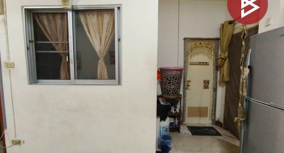 For sale 2 bedrooms townhouse in Bang Sao Thong, Samut Prakan