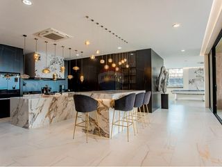 Villa en venta de 7 habitaciones en Ko Samui, Surat Thani