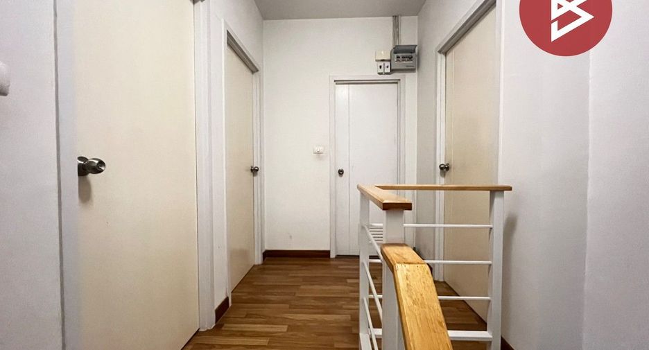 Reihenhaus zum Kauf mit 3 Zimmer in Bang Phli, Samut Prakan