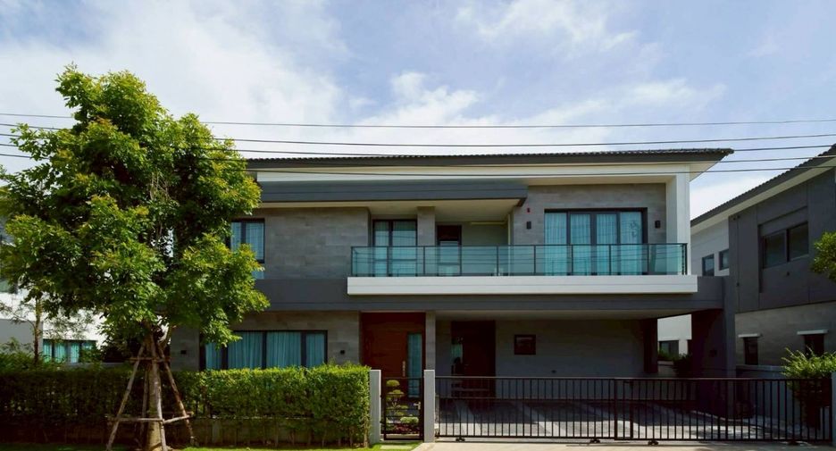 Casa en alquiler y en venta de 4 habitaciones en Bang Phli, Samut Prakan