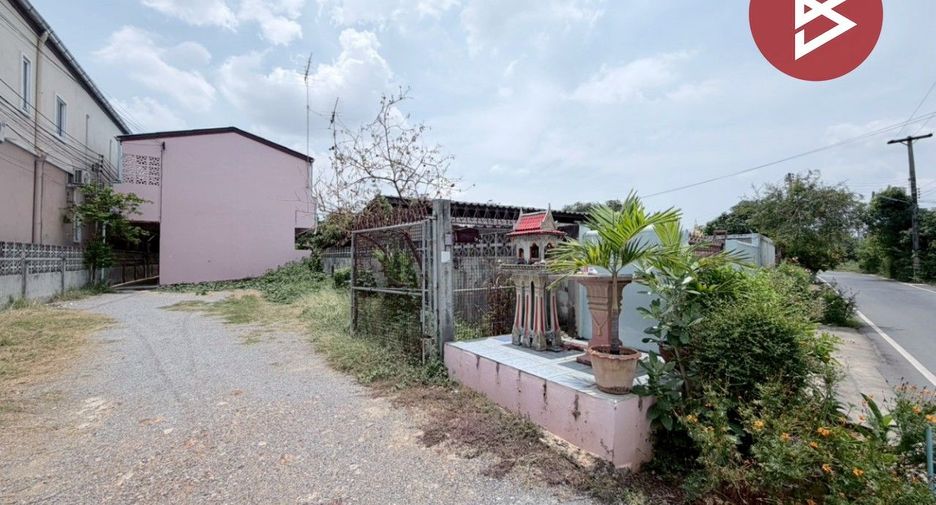 For sale studio apartment in Mueang Nakhon Pathom, Nakhon Pathom