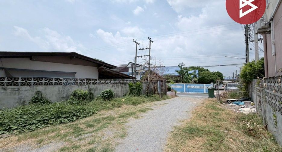 For sale studio apartment in Mueang Nakhon Pathom, Nakhon Pathom
