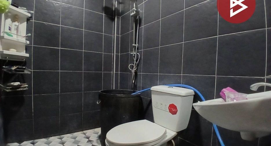 For sale 4 bedrooms house in Phra Pradaeng, Samut Prakan