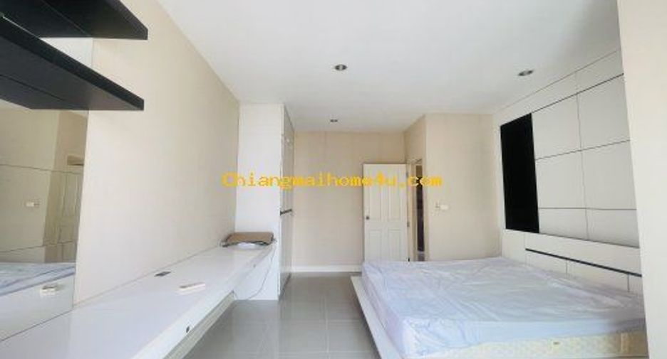 For rent 2 bedrooms townhouse in Mueang Chiang Mai, Chiang Mai