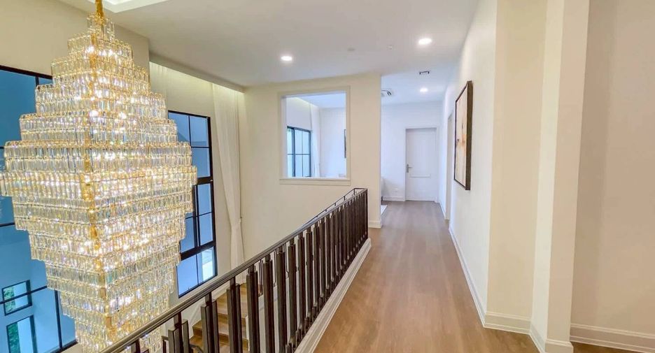 For rent and for sale 4 bedrooms house in Prawet, Bangkok