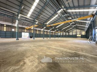 À louer entrepôt à Bang Phli, Samut Prakan