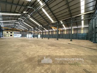 À louer entrepôt à Bang Phli, Samut Prakan