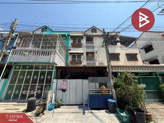 For sale 3 bedrooms townhouse in Thung Khru, Bangkok