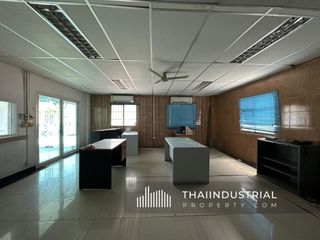 Almacén en alquiler y en venta en Bang Phli, Samut Prakan