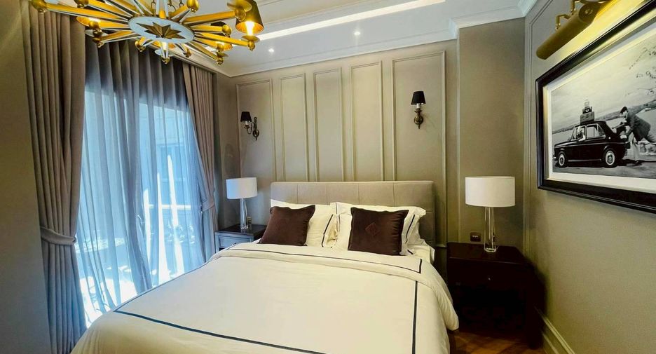 For rent and for sale 4 bedrooms house in Watthana, Bangkok