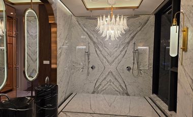 For sale 3 bedrooms condo in Watthana, Bangkok