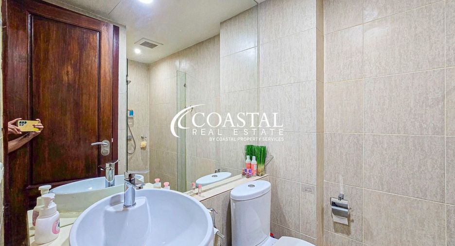 For sale 2 bedrooms condo in Pratumnak, Pattaya