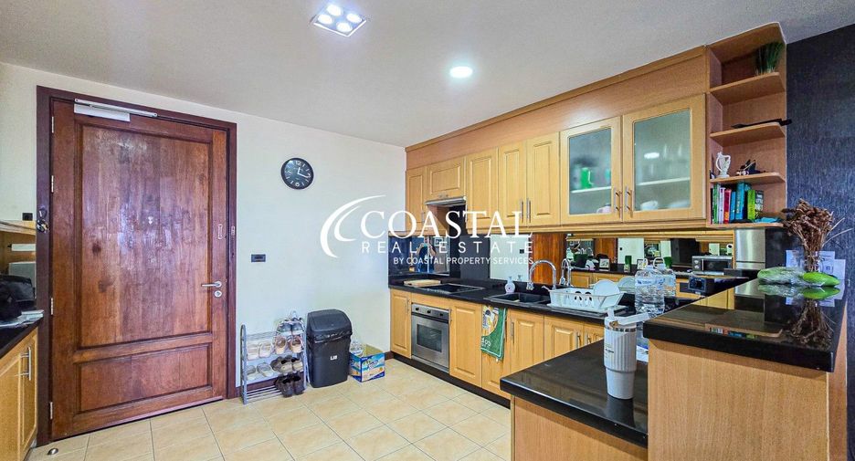 For sale 2 bedrooms condo in Pratumnak, Pattaya