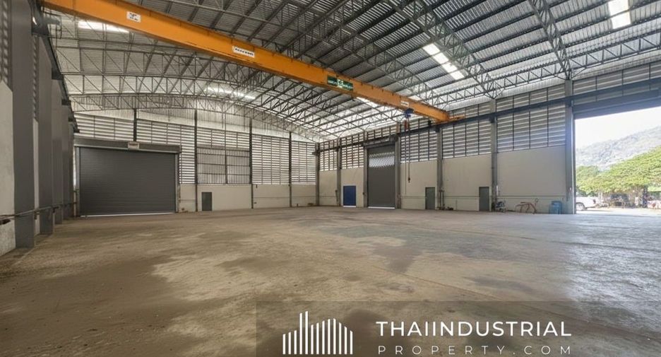 For sale warehouse in Si Racha, Chonburi