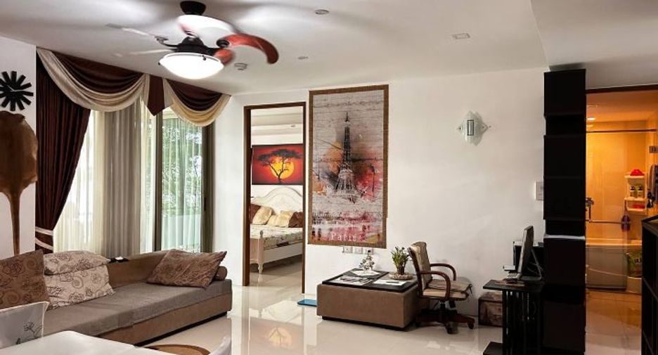 For sale 4 bedrooms condo in North Pattaya, Pattaya