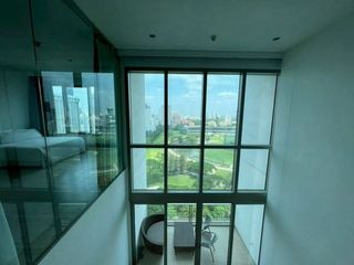 For rent 2 bedrooms condo in Pathum Wan, Bangkok