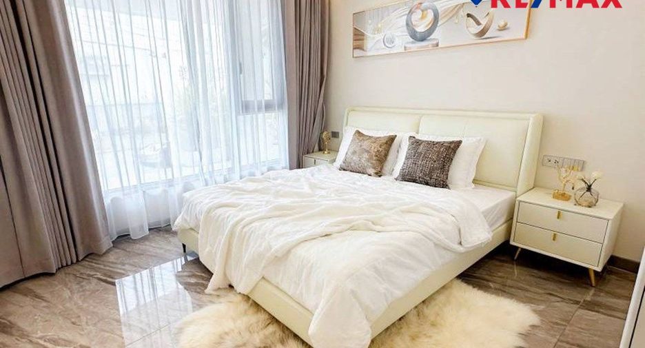 For sale 4 ベッドルーム house in Pratumnak, Pattaya