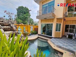 For sale 5 bedrooms house in Bang Lamung, Chonburi
