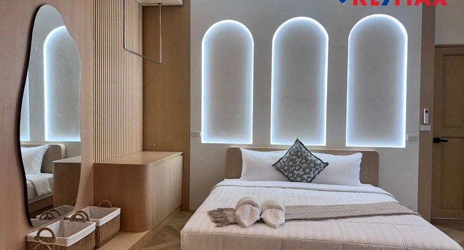 For sale 5 bedrooms house in East Pattaya, Pattaya