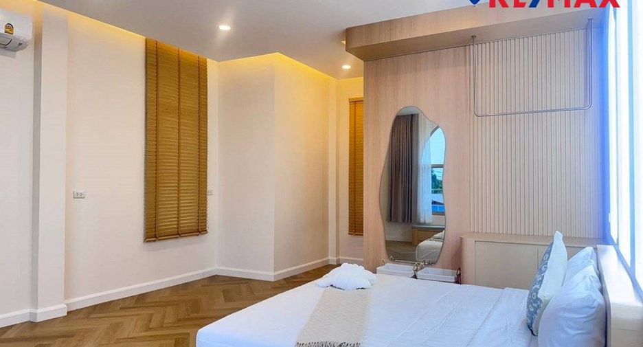 For sale 5 bedrooms house in East Pattaya, Pattaya