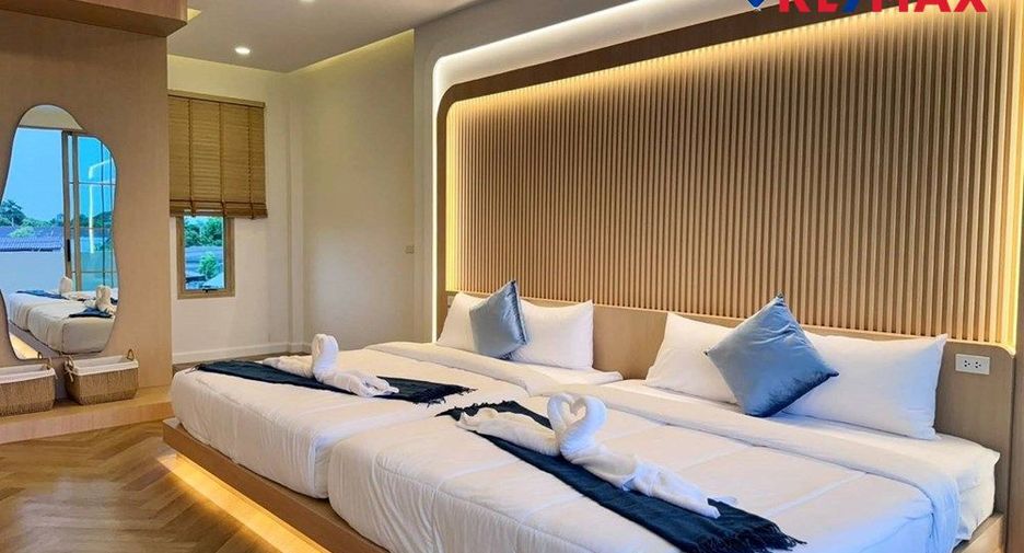For sale 5 bedrooms house in East Pattaya, Pattaya