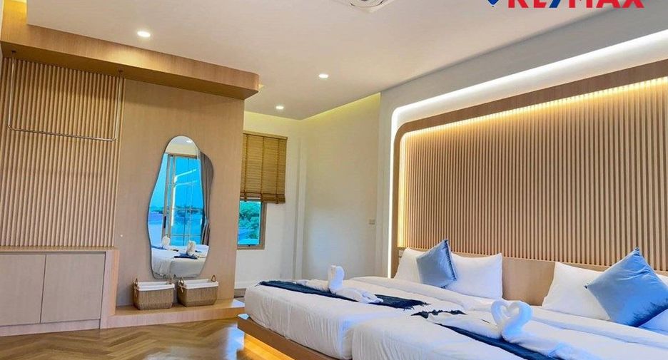 For sale 5 bedrooms house in East Pattaya, Pattaya
