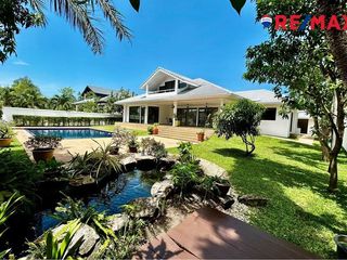For sale 4 bedrooms house in Bang Lamung, Chonburi