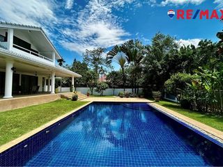 For sale 4 bedrooms house in Bang Lamung, Chonburi