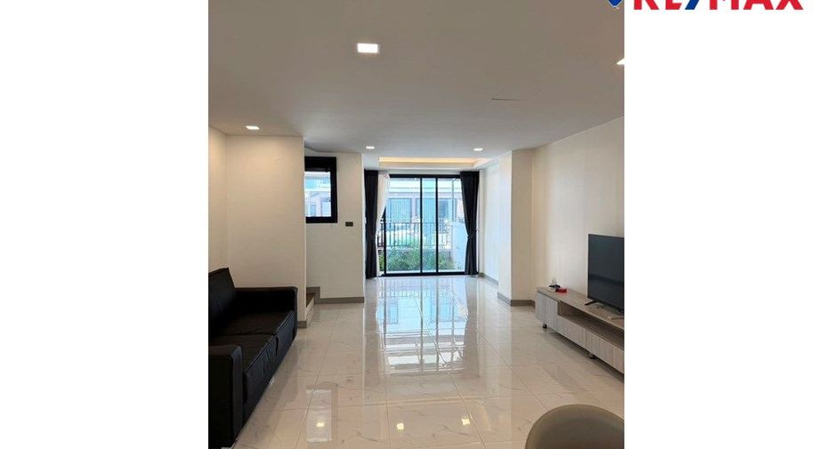 Haus zur Miete mit 3 Zimmer in East Pattaya, Pattaya