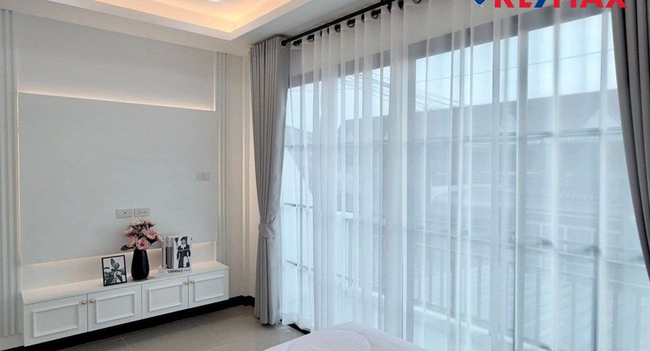Haus zum Kauf mit 2 Zimmer in East Pattaya, Pattaya