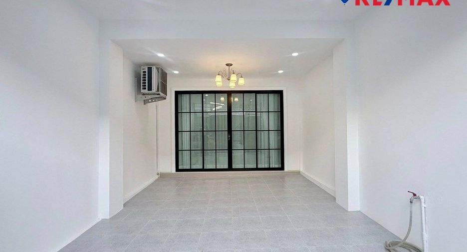 Haus zum Kauf mit 2 Zimmer in East Pattaya, Pattaya