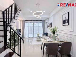 Haus zum Kauf mit 2 Zimmer in Bang Lamung, Chonburi
