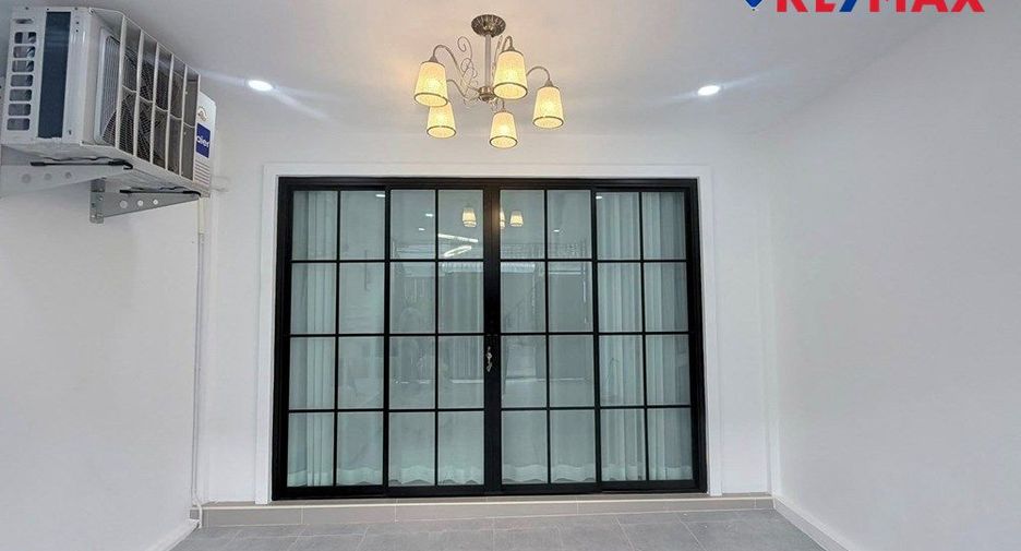 Haus zum Kauf mit 2 Zimmer in East Pattaya, Pattaya
