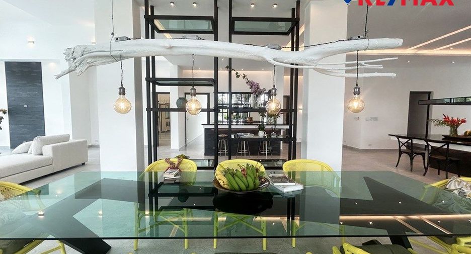 Haus zum Kauf mit 4 Zimmer in Huay Yai, Pattaya