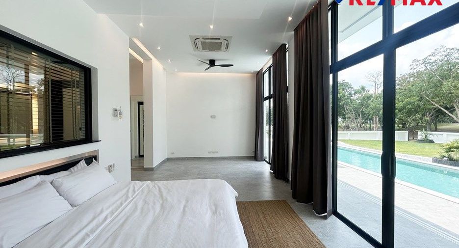 Haus zum Kauf mit 4 Zimmer in Huay Yai, Pattaya