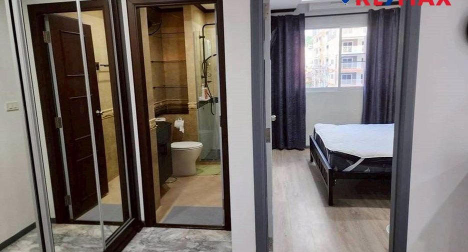 For sale 2 bedrooms condo in Pratumnak, Pattaya